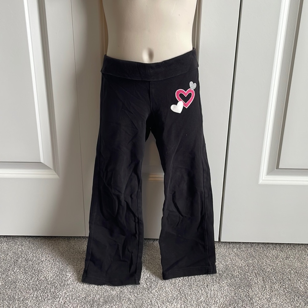 5/$20 Black Yoga Pants With Hearts